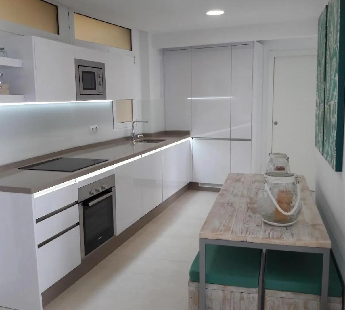 Dreamhomesbymaria Beachfront With Garage And Wifi Fuengirola 0*,  Spanyolország